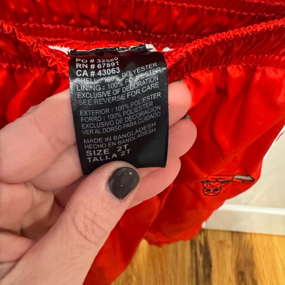 Adidas Chicago Bulls Jacket & Joggers Size 2T - Picture 5 of 5